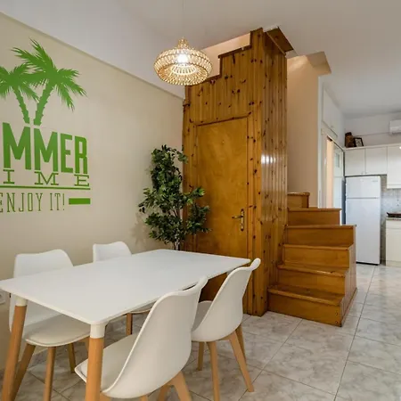Maisonette With Palms * Stoúpa